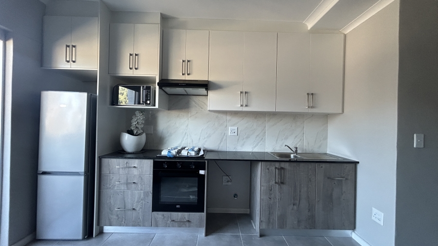 1 Bedroom Property for Sale in Table View Western Cape